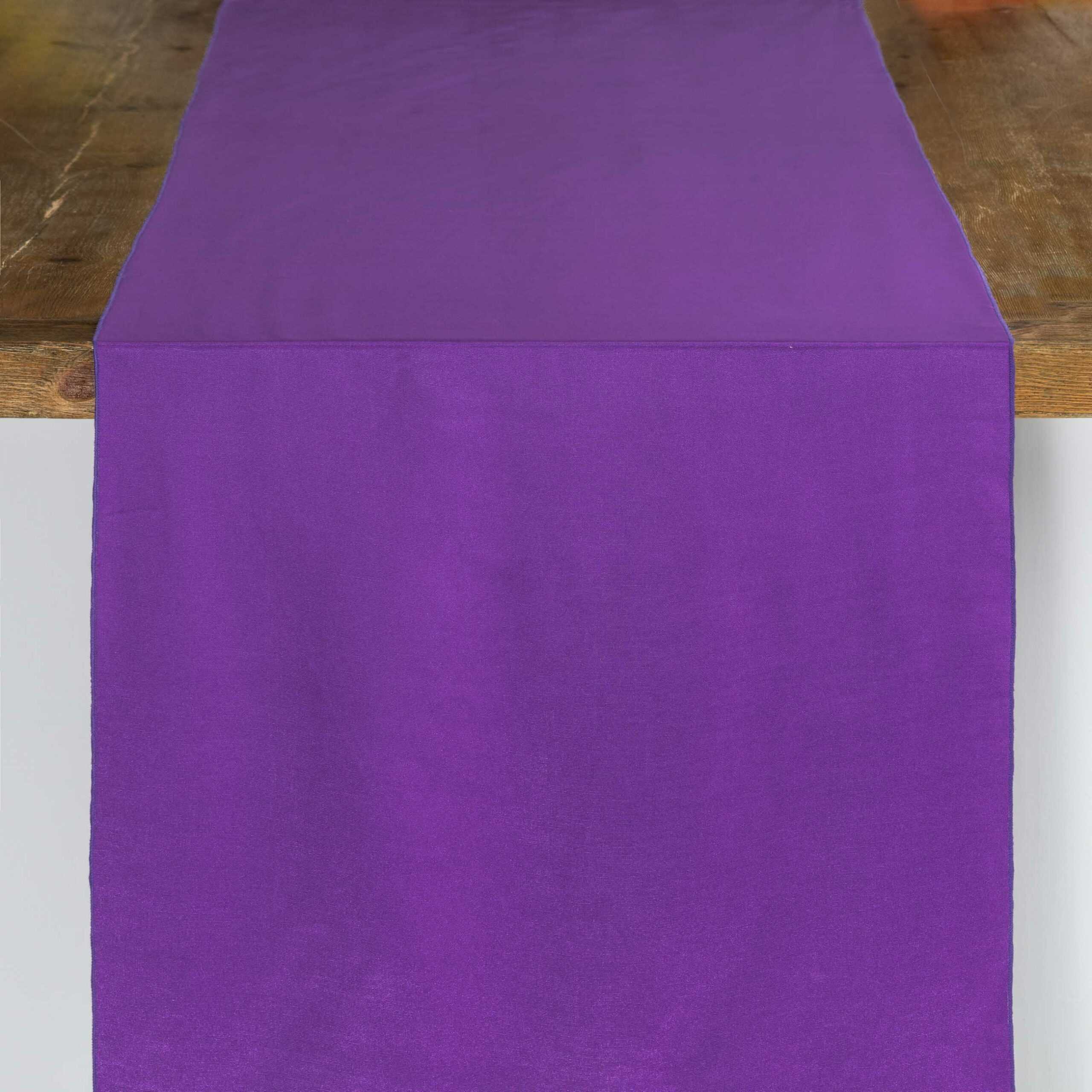 purple-bengaline-runner-over-the-top
